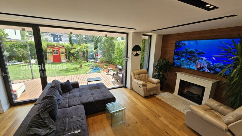 Tunari - Amber Gardens, Modern Smart Villa 153 Sqm | 4 Rooms + 2 Parking,